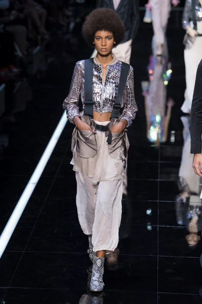 Look 41